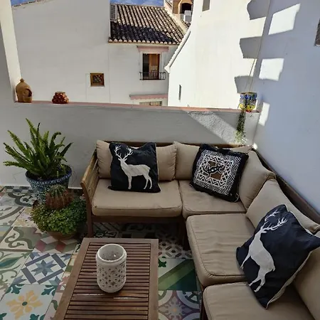 Apartment Rustic Flat In The Old Town In *